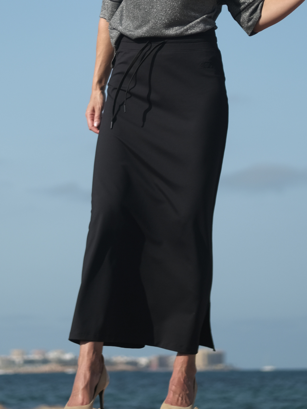 Easy MAXI skirt Black