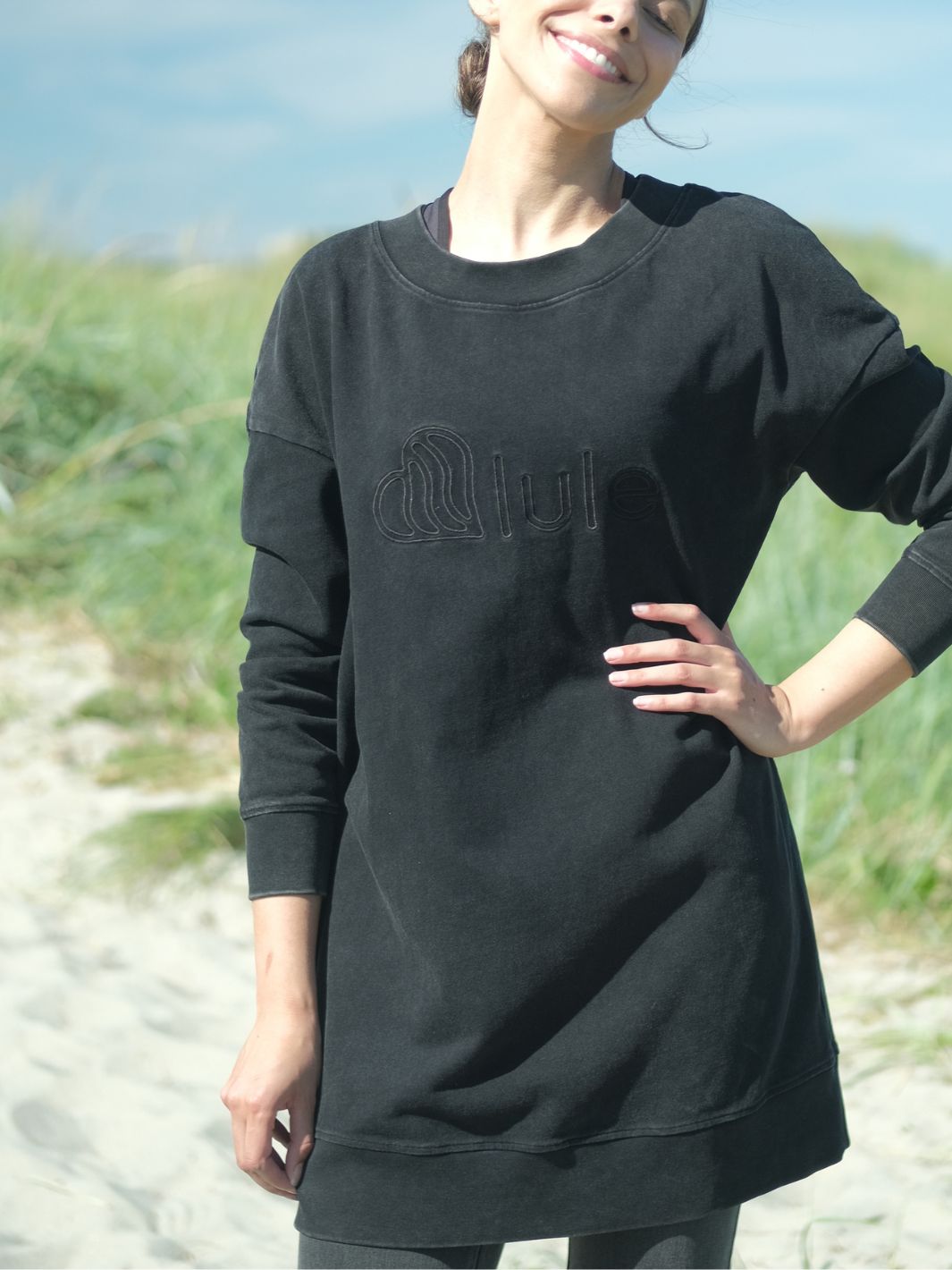 Lule Maxi Sweater Washed Black