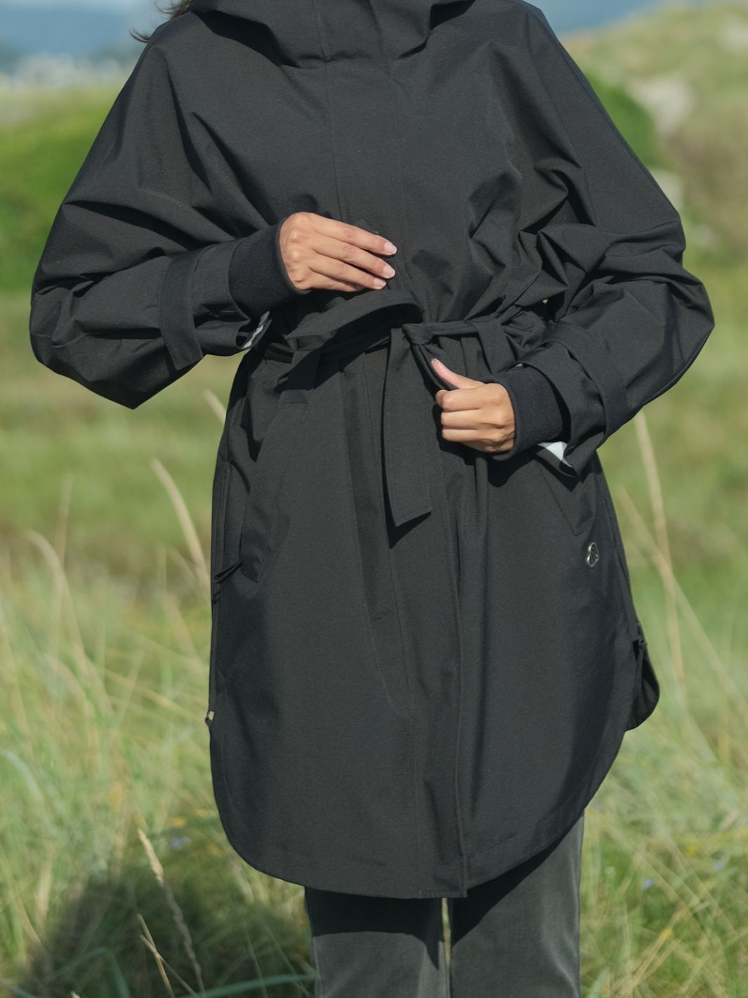 Lule The Wide Jacket Black