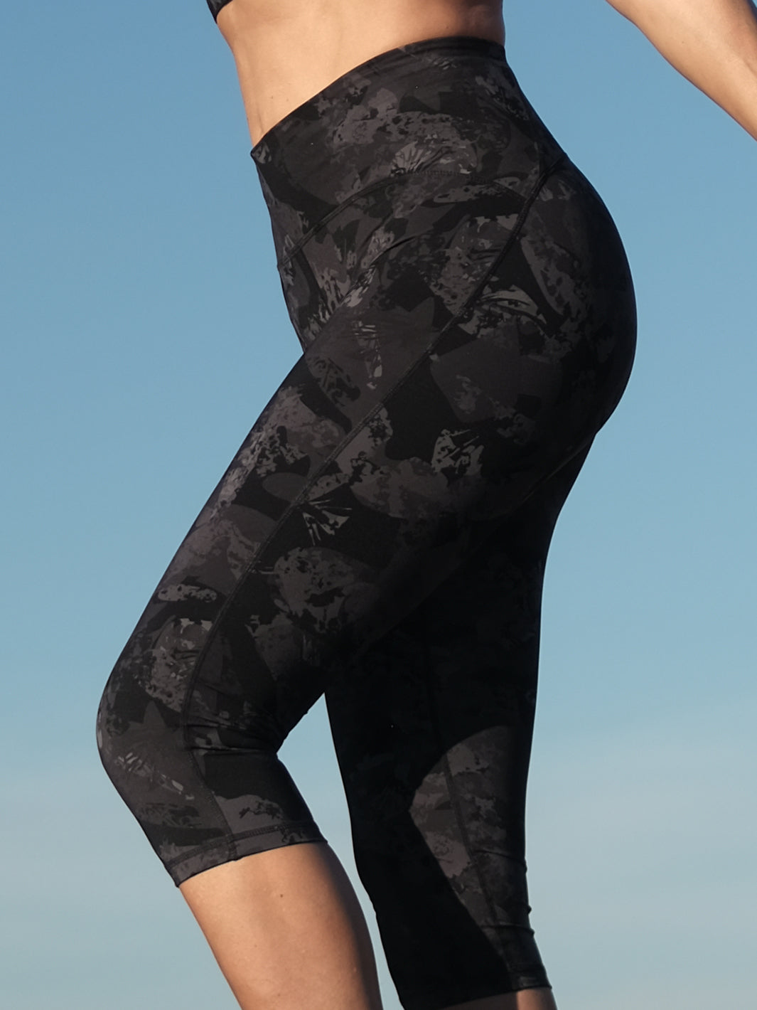 Shape Capri Dark Storm